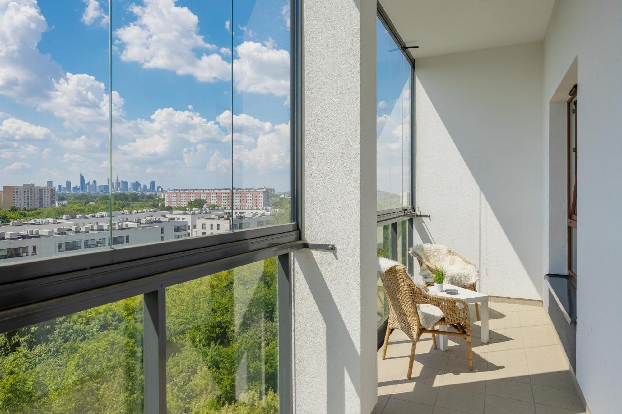 Nowoczesny Z Parkingiem Na Pradze Poludnie W Warszawie By Renters Apartment